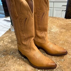 Tecovas Thomas Rhett Kasey Vintage Tan 6.5
